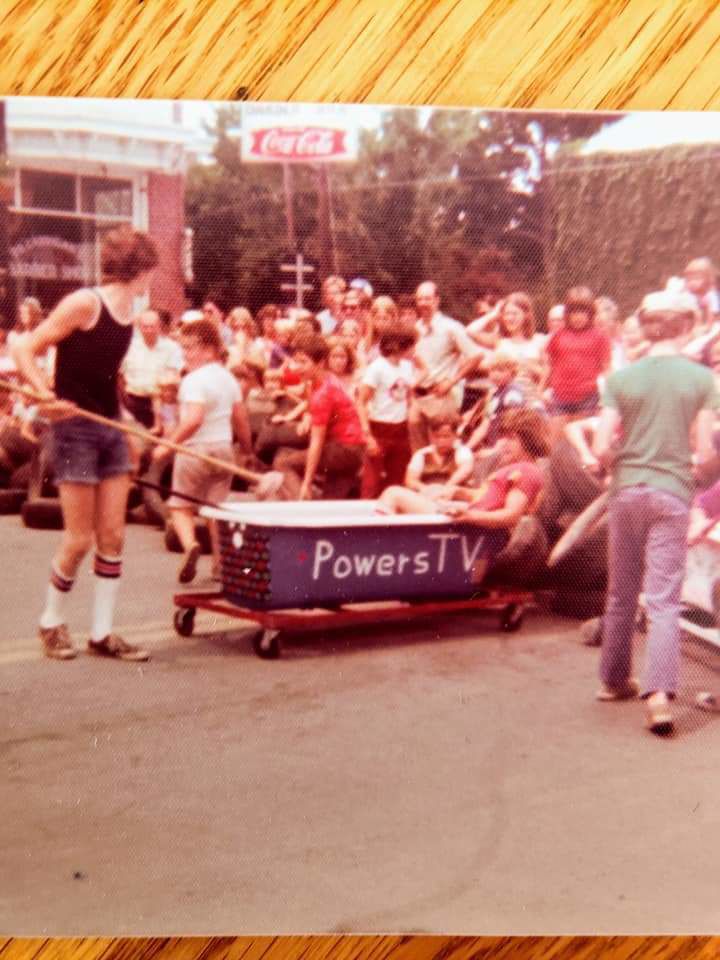 Bathtub races 5